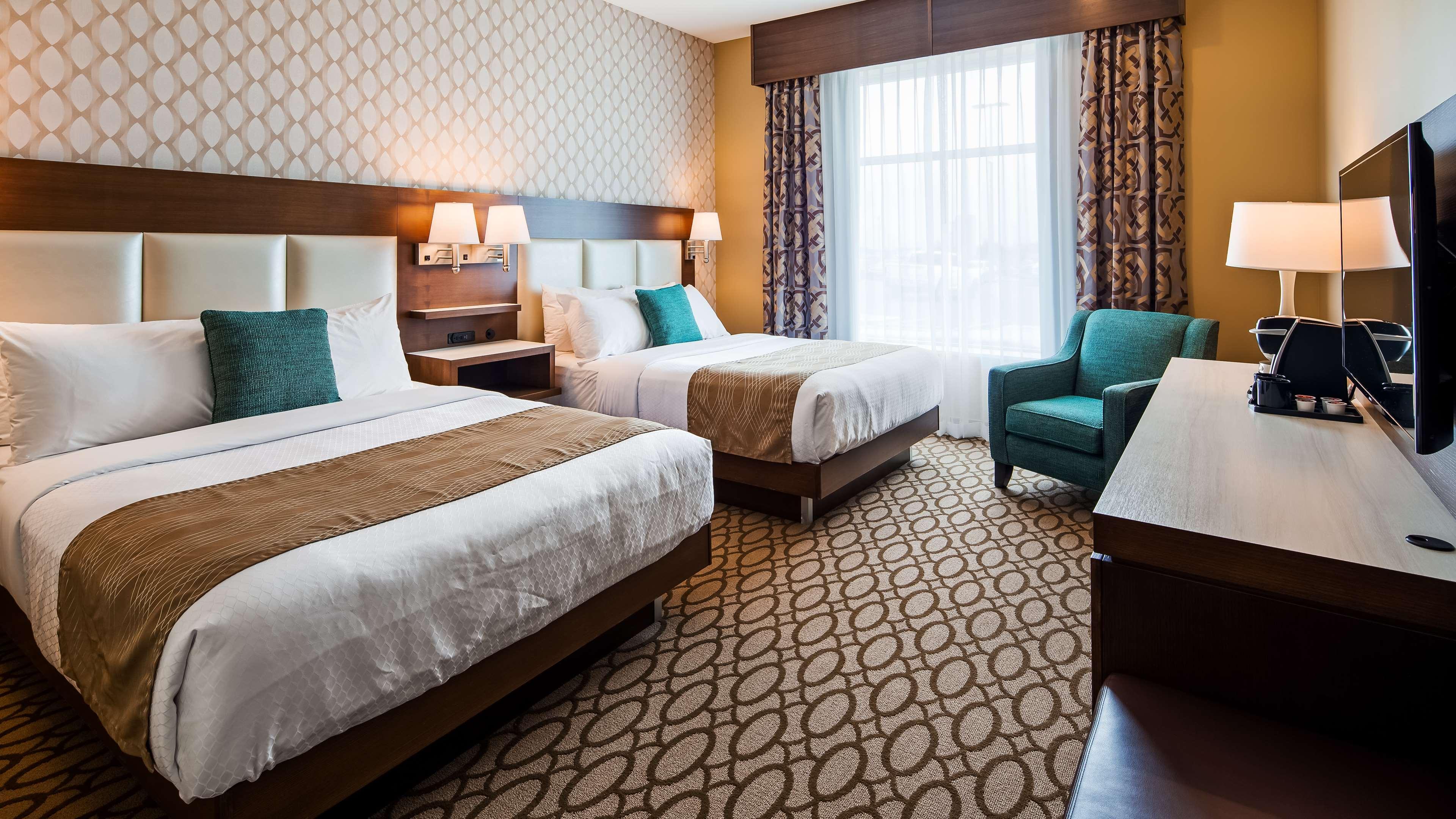 Best Western Plus St. John'S Airport Hotel And Suites Buitenkant foto