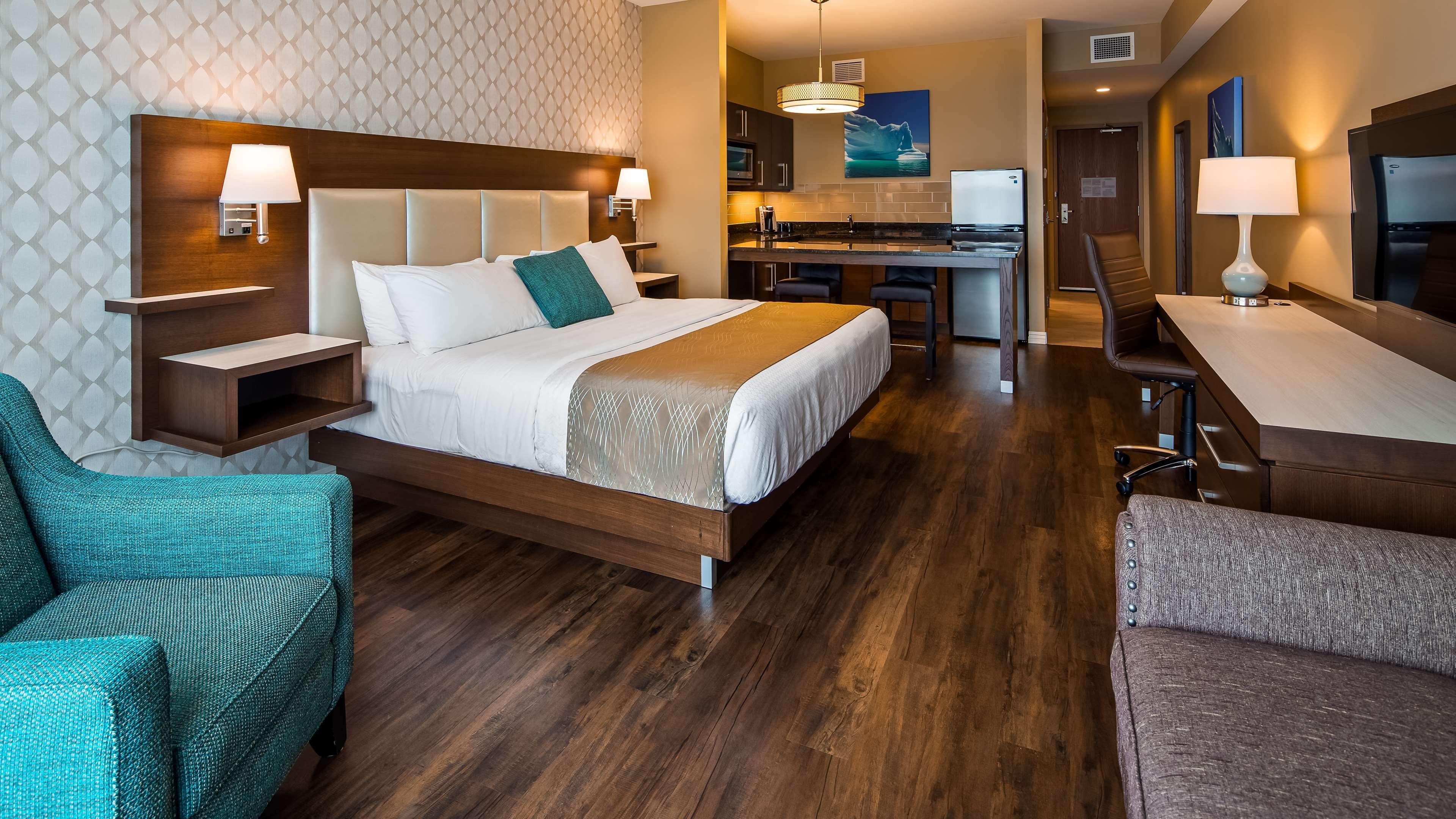 Best Western Plus St. John'S Airport Hotel And Suites Buitenkant foto