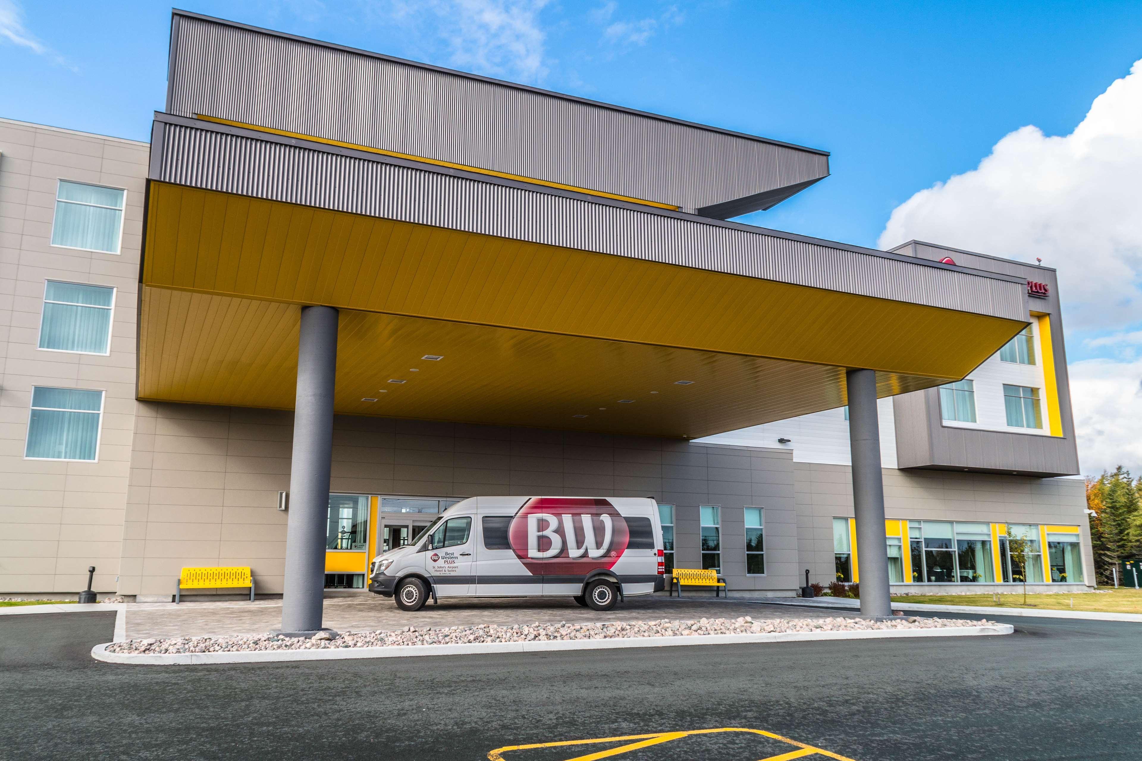 Best Western Plus St. John'S Airport Hotel And Suites Buitenkant foto