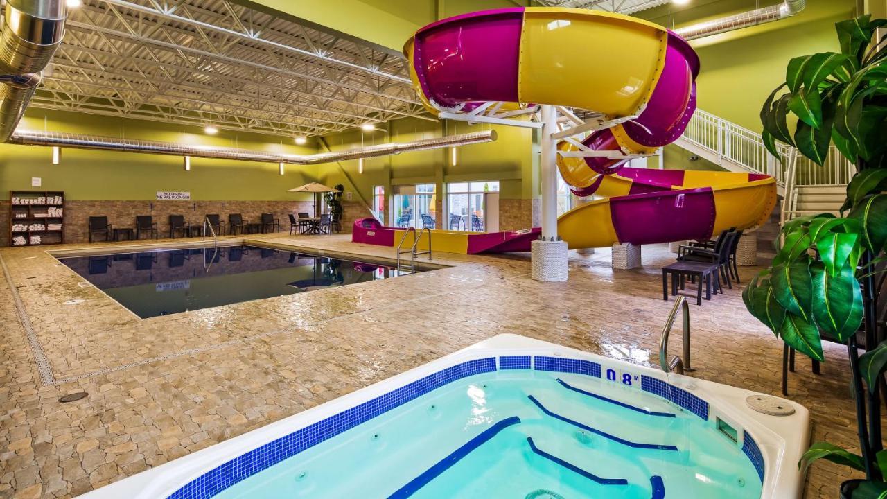 Best Western Plus St. John'S Airport Hotel And Suites Buitenkant foto